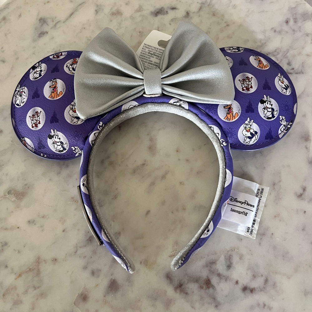 Disney Loungefly D100 Platinum Celebration Purple Silver Minnie Ears